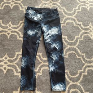 Athleta Sonar Leggings XS Like New!